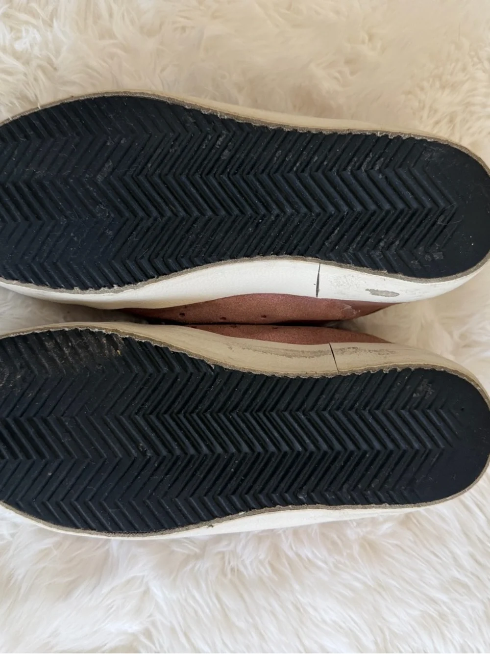 Golden Goose Deluxe Brand GGDB
SuperStar (SSTAR) Size 37 US 7 - Picture 8 of 12